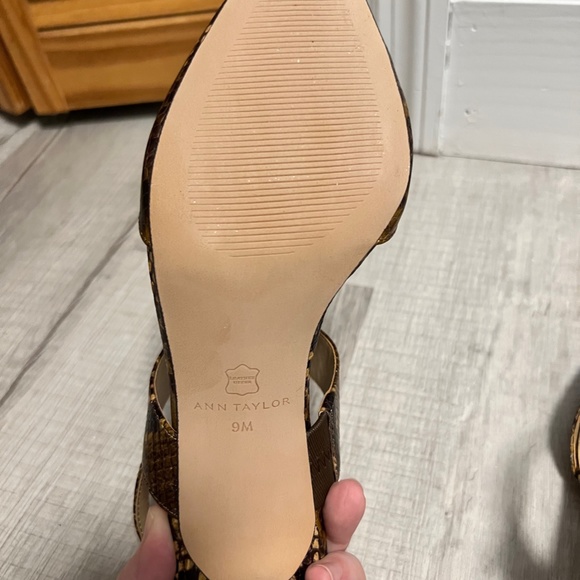 NIB - Ann Taylor Theodora Snake Slingback Pump in Brown Multi - Size 9 - Picture 11 of 12